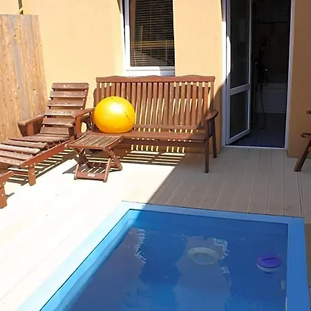 Bk Pod Lipou 2* Mělník