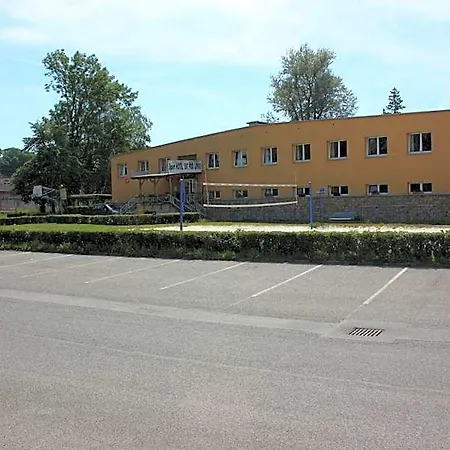 Bk Pod Lipou Hotell
