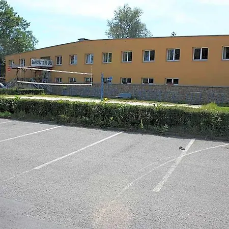 Bk Pod Lipou Hotell 2*